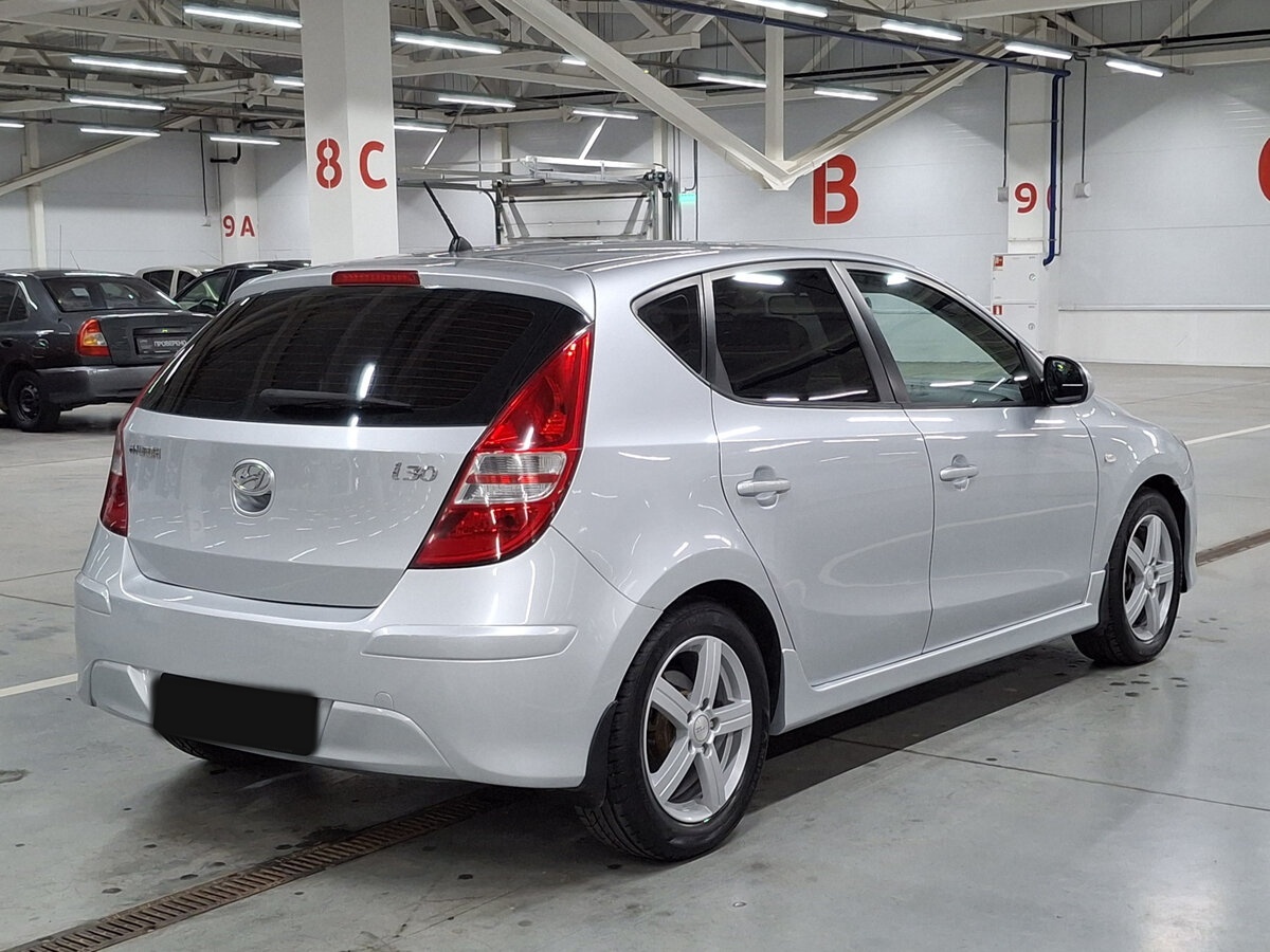Купить Hyundai i30 с пробегом. Фото: #4