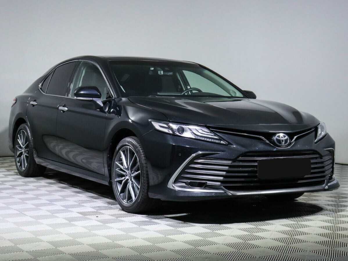 Купить Toyota Camry с пробегом. Фото: #1