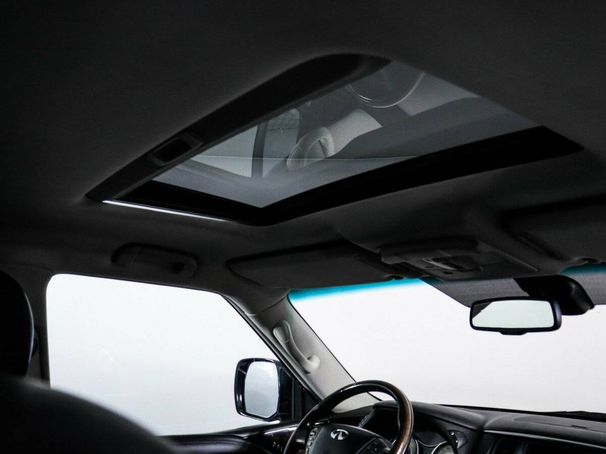 Купить Infiniti QX56 с пробегом. Фото: #18