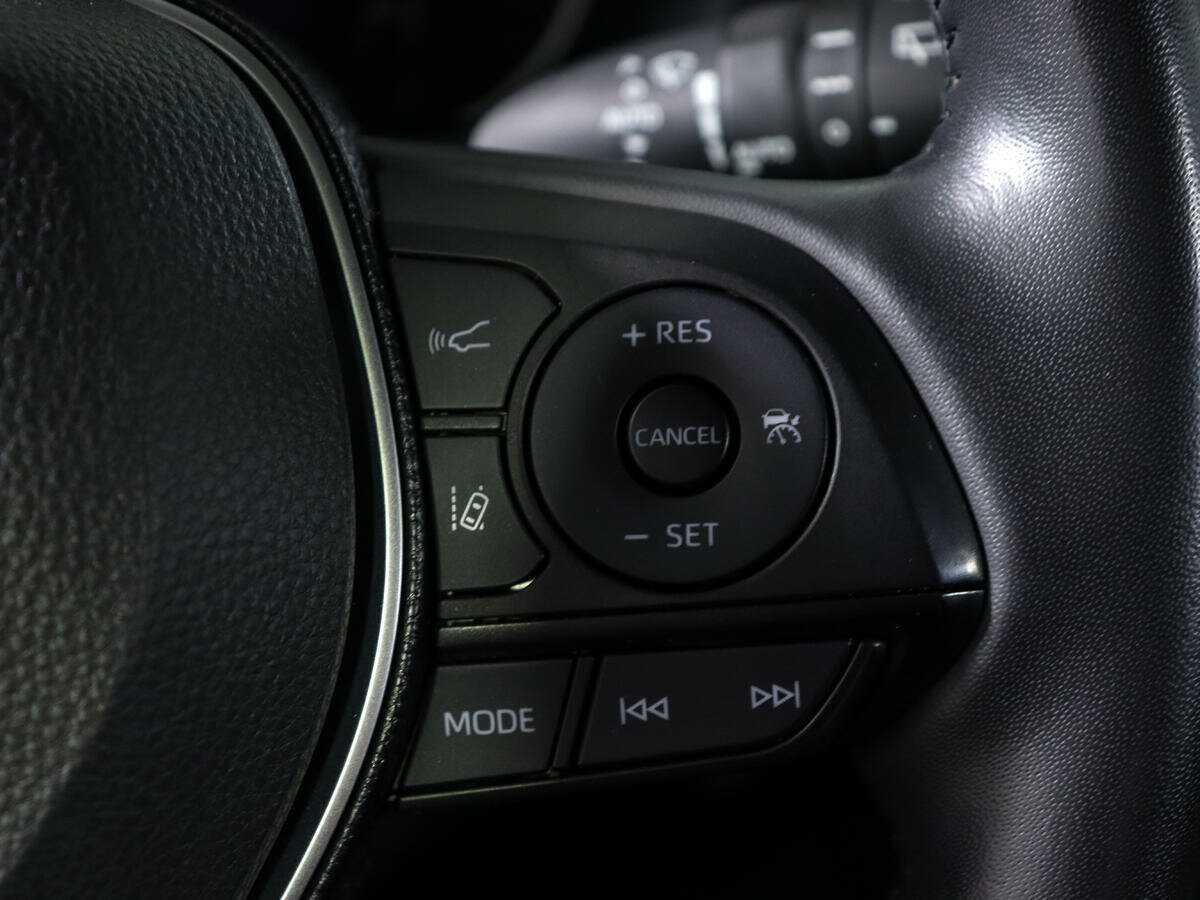 Купить Toyota RAV4 с пробегом. Фото: #23