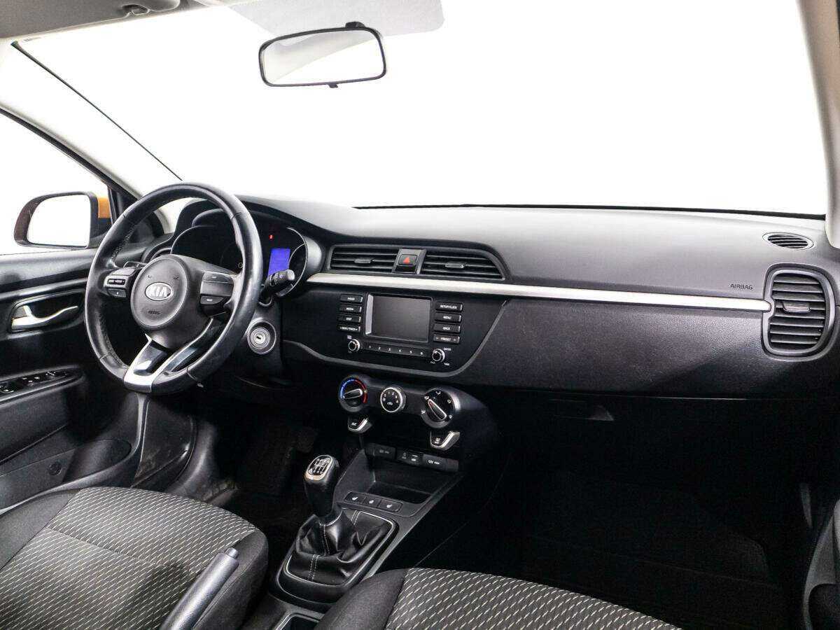 Купить Kia Rio с пробегом. Фото: #8