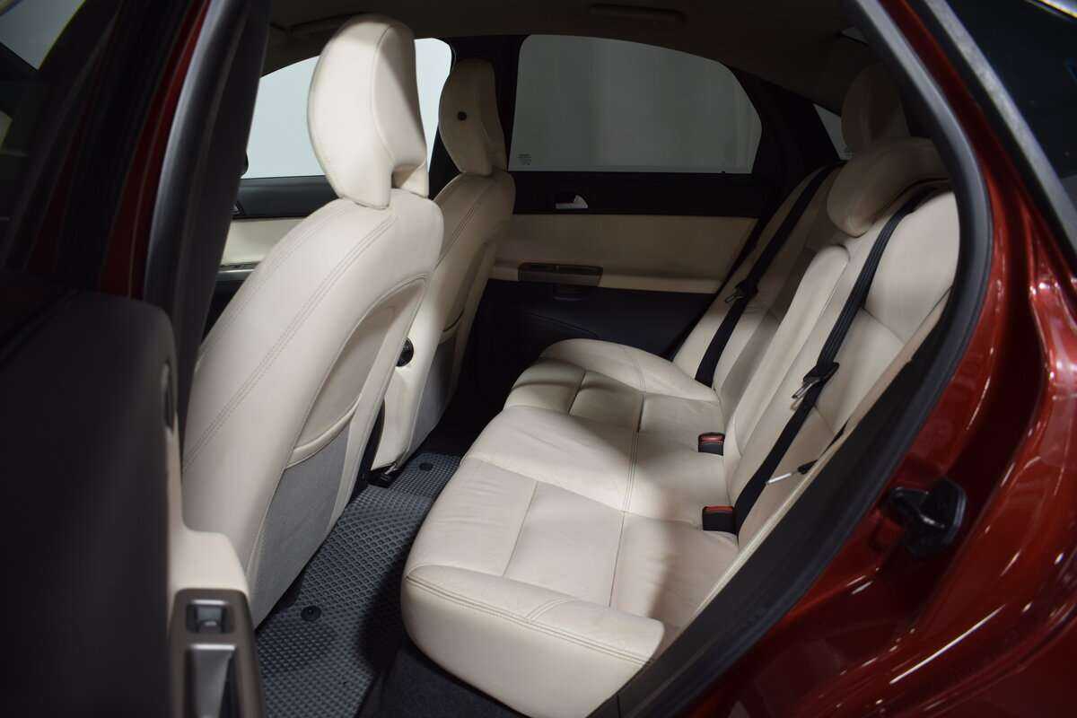 Купить Volvo S40 с пробегом. Фото: #7