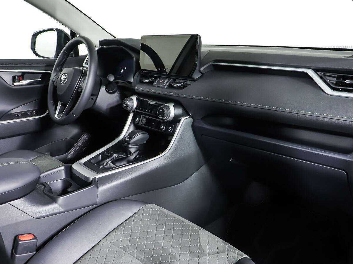 Купить Toyota RAV4 с пробегом. Фото: #7