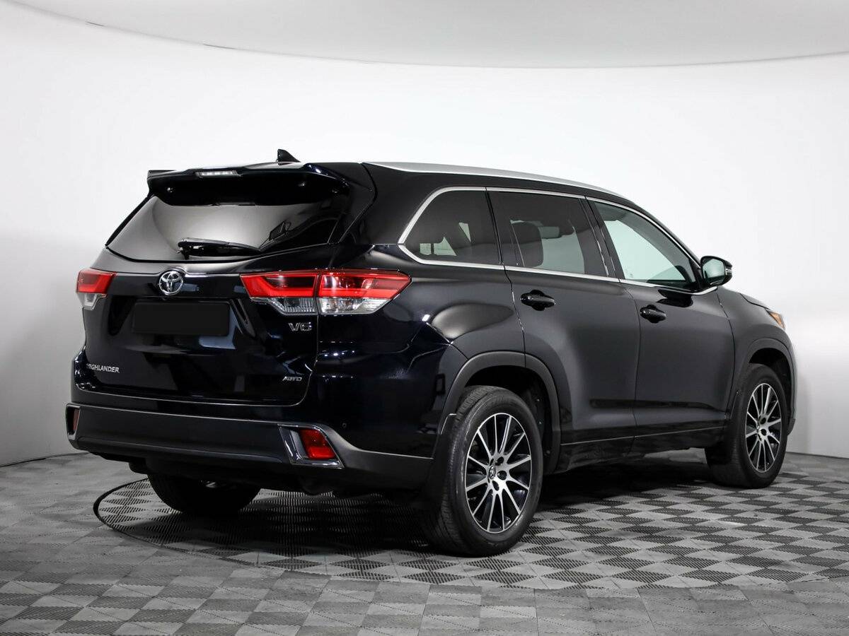 Купить Toyota Highlander с пробегом. Фото: #4