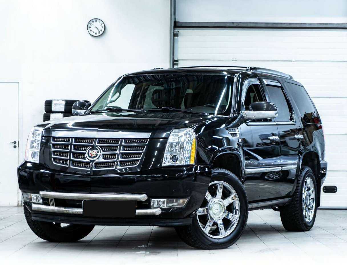 Купить Cadillac Escalade с пробегом. Посмотреть фото