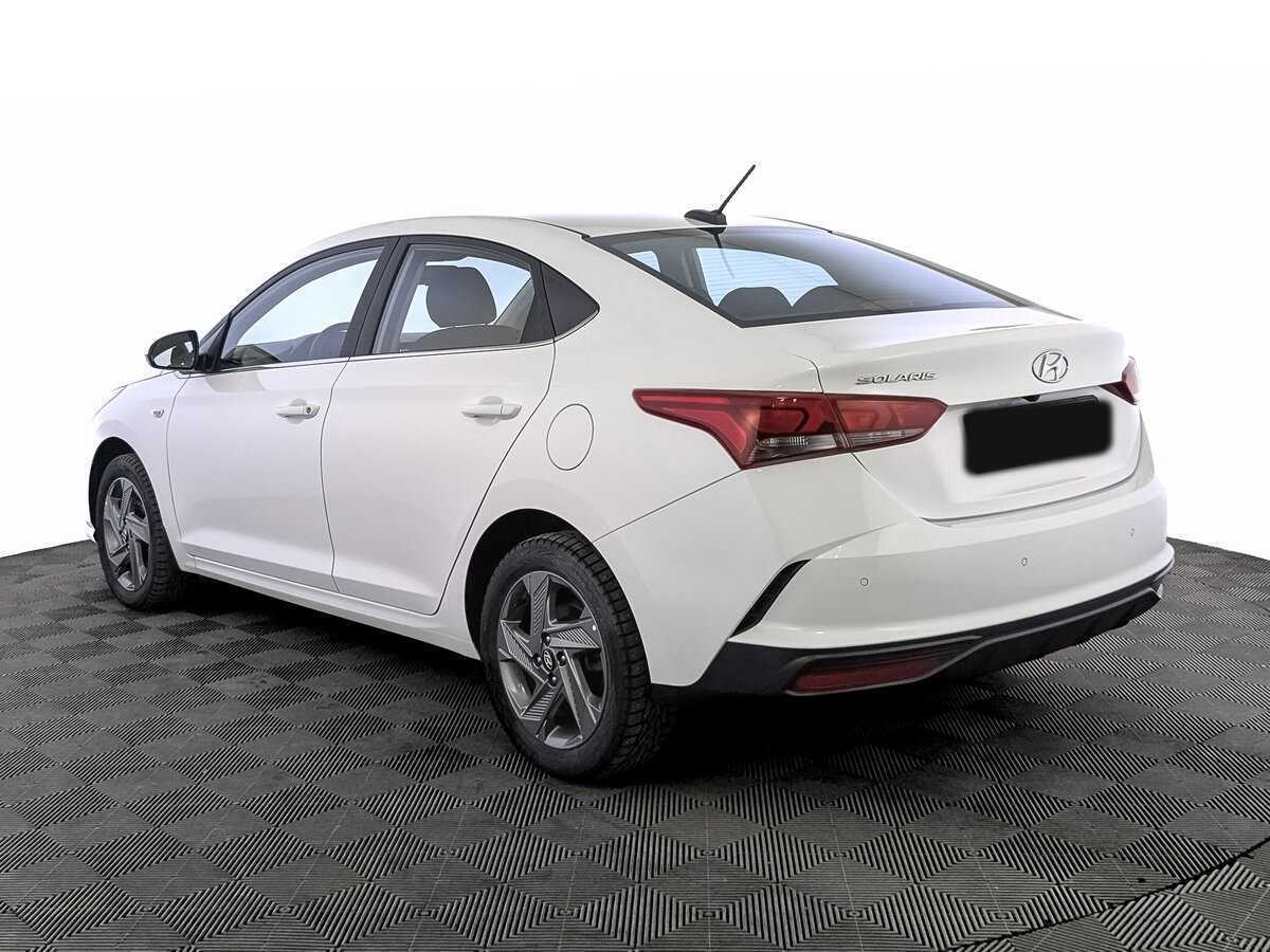 Купить Hyundai Solaris с пробегом. Фото: #6