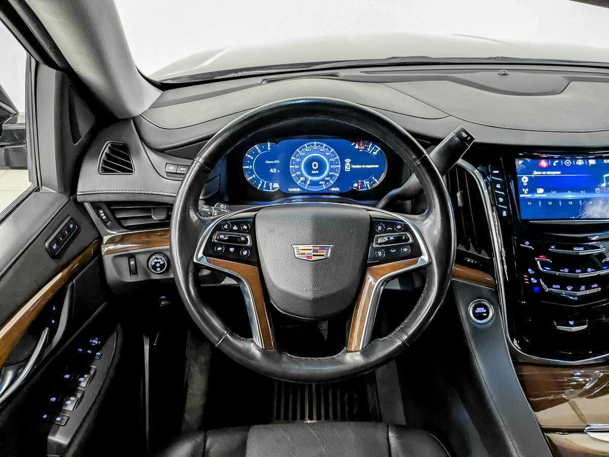 Купить Cadillac Escalade с пробегом. Фото: #20
