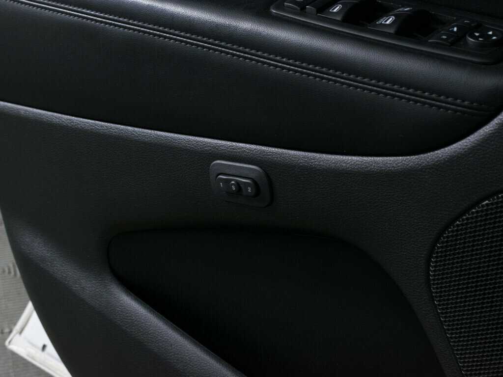 Купить Jeep Grand Cherokee с пробегом. Фото: #17