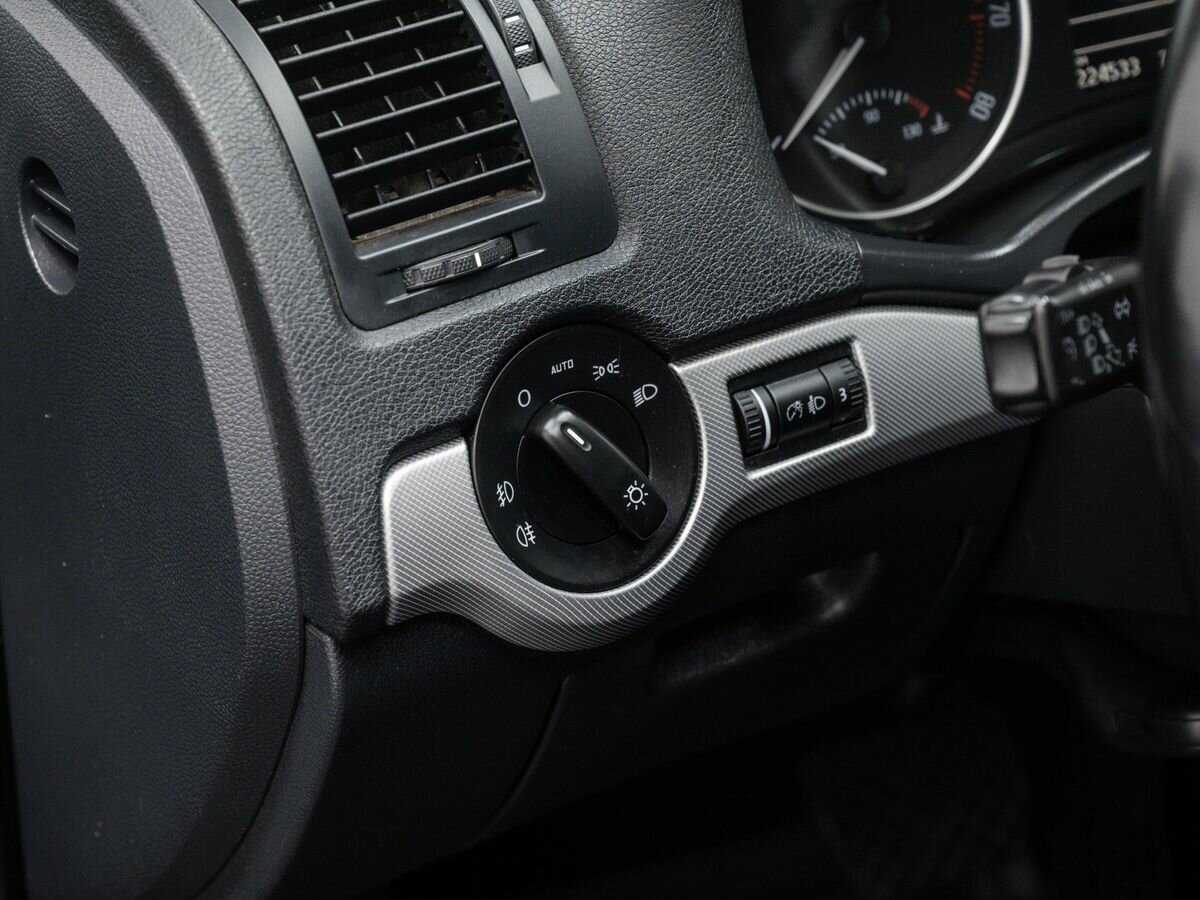 Купить Skoda Octavia с пробегом. Фото: #15