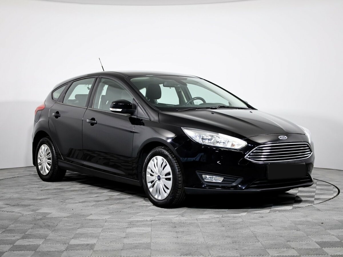 Купить Ford Focus с пробегом. Фото: #2