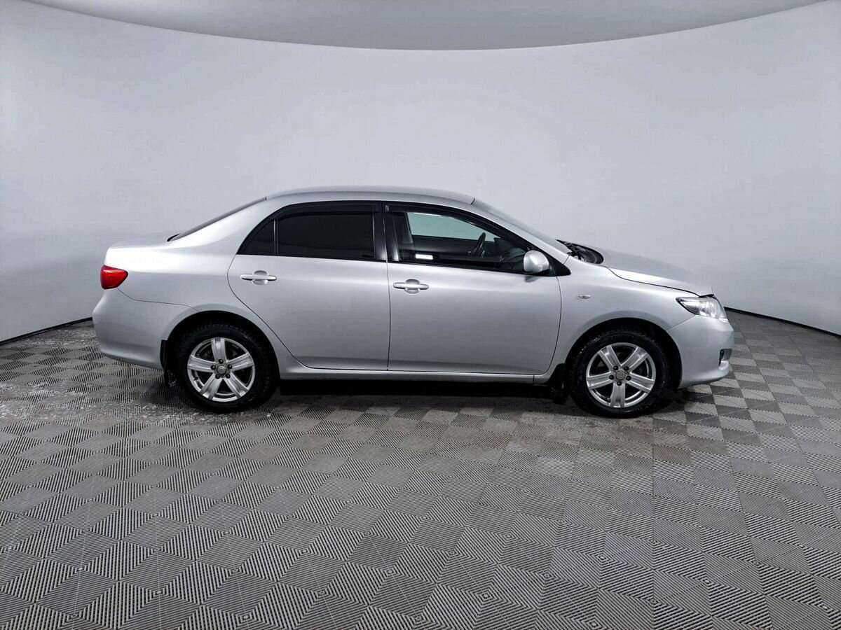 Купить Toyota Corolla с пробегом. Фото: #3