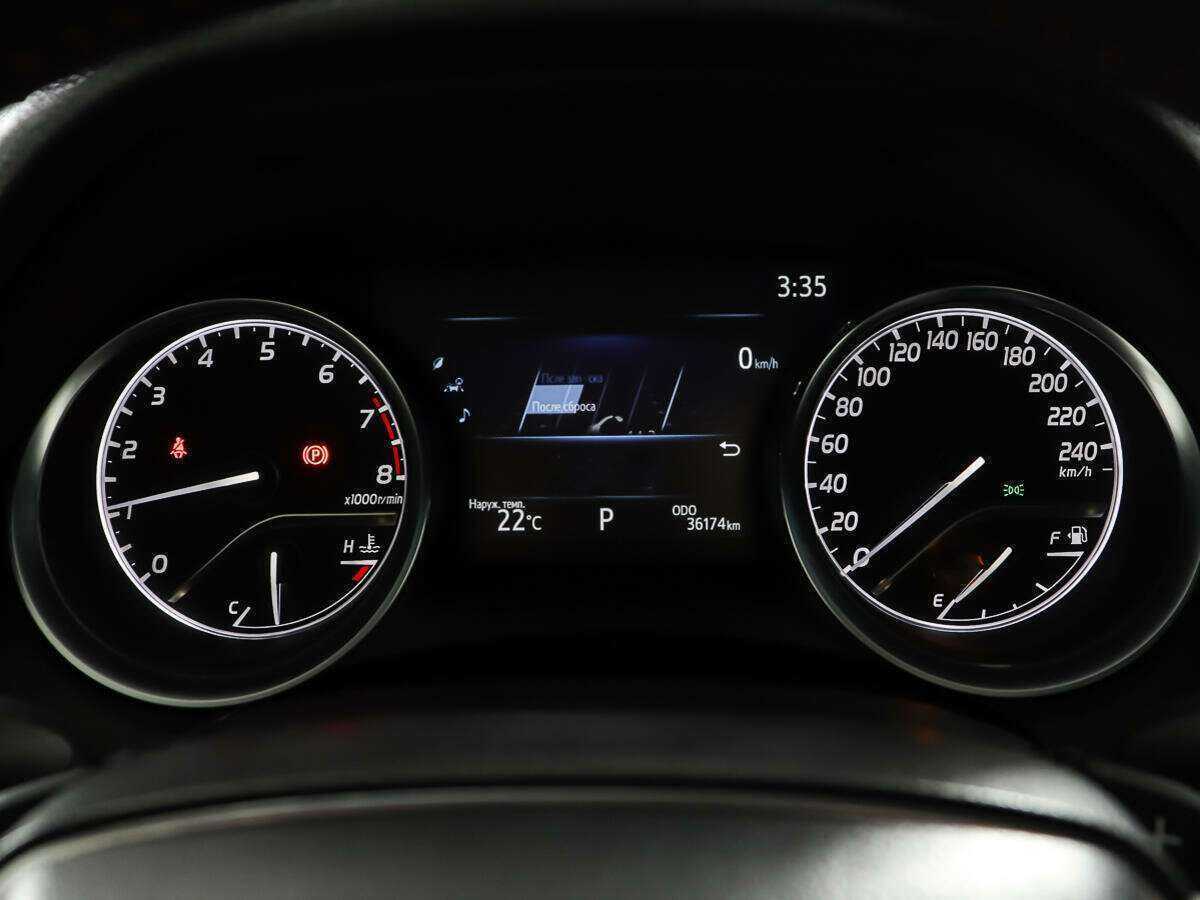 Купить Toyota Camry с пробегом. Фото: #13