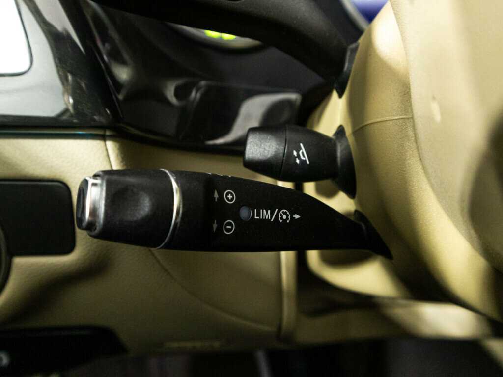 Купить Mercedes-Benz CLS с пробегом. Фото: #18