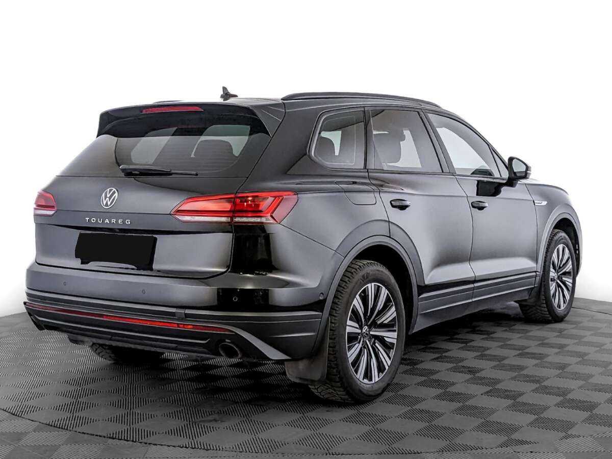 Купить Volkswagen Touareg с пробегом. Фото: #4