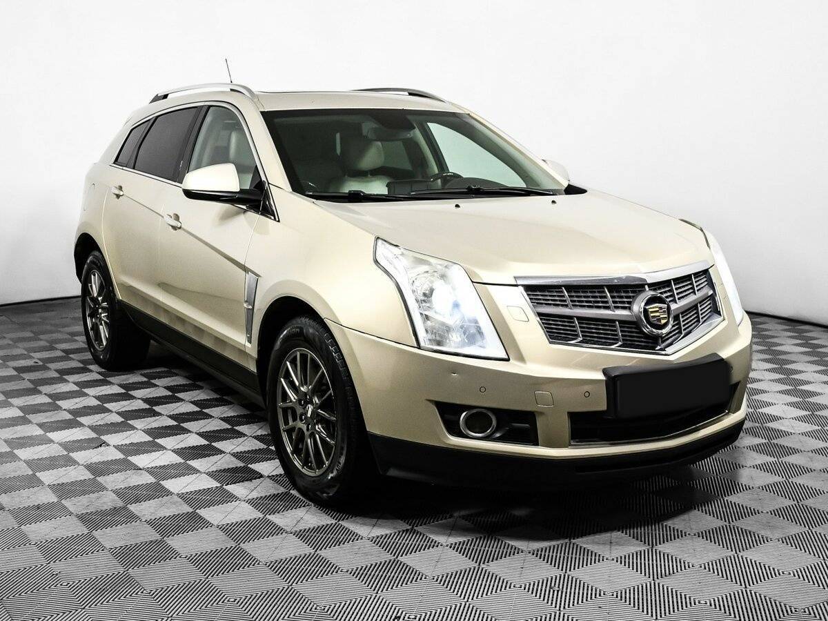 Купить Cadillac SRX с пробегом. Фото: #2