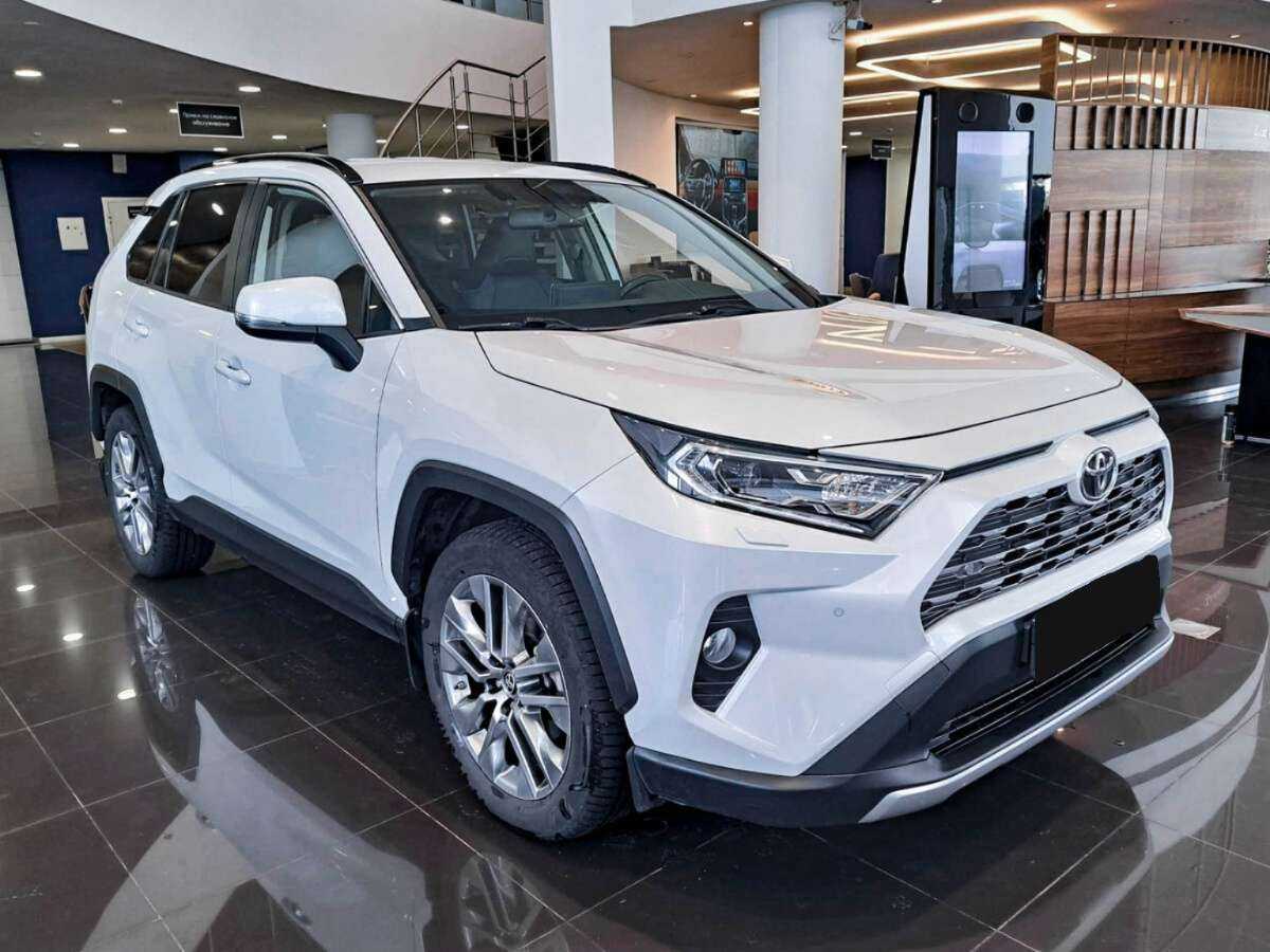 Купить Toyota RAV4 с пробегом. Фото: #2