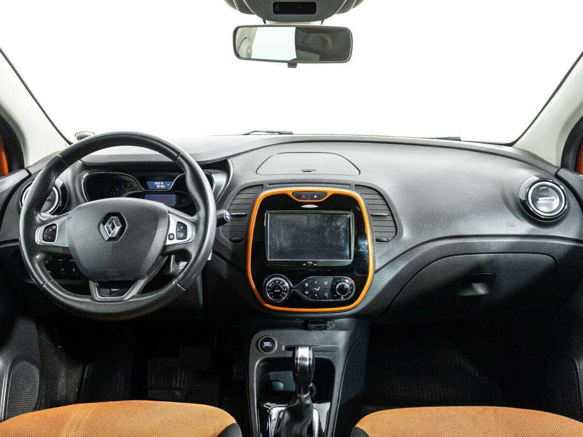 Купить Renault Kaptur с пробегом. Фото: #12