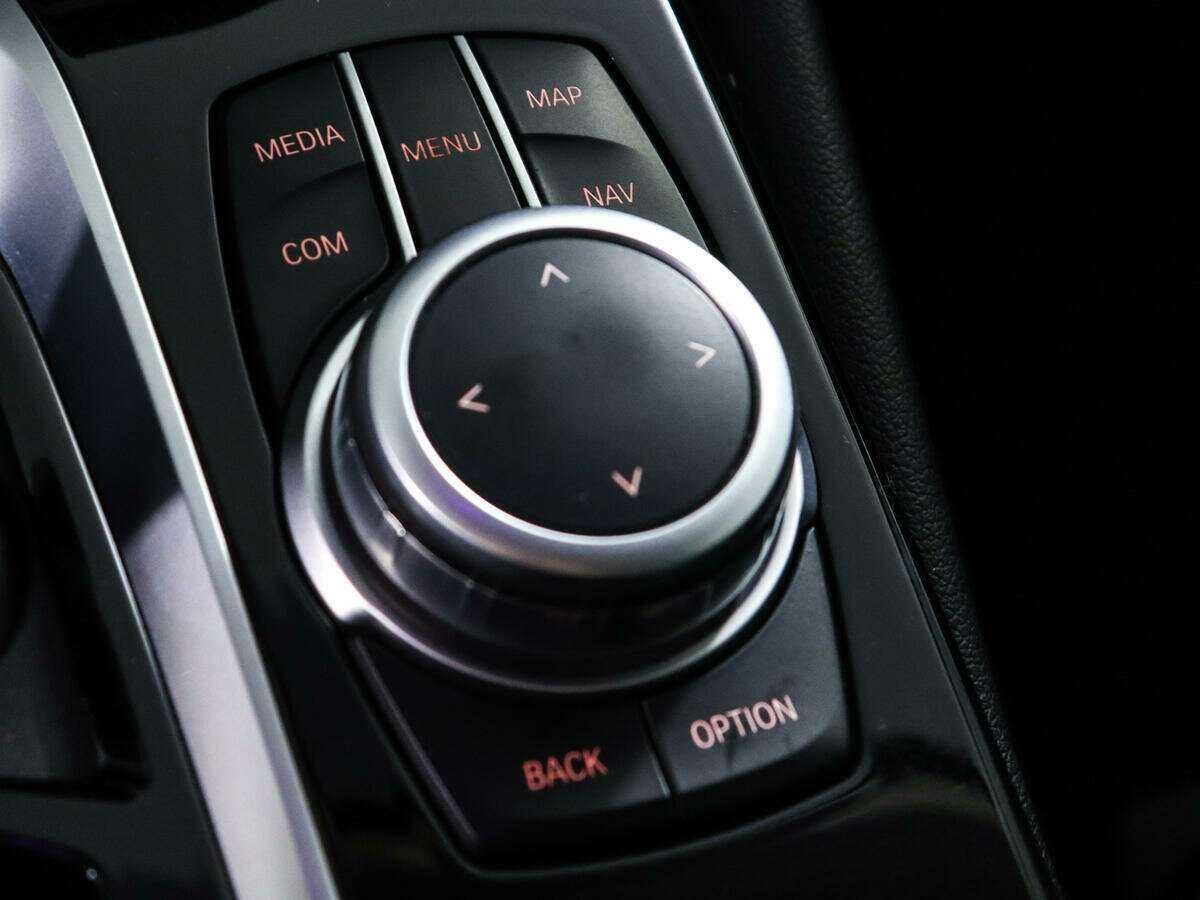 Купить BMW 5 серии с пробегом. Фото: #18