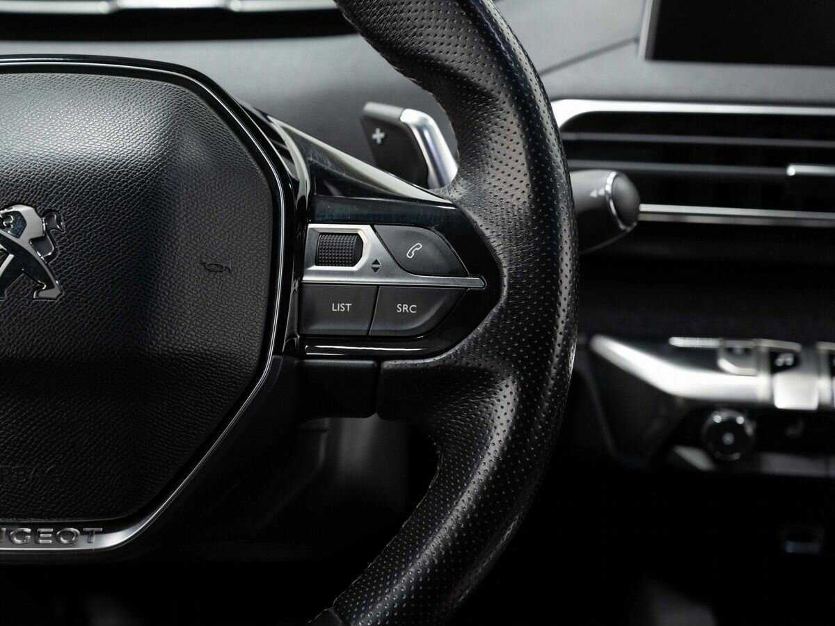 Купить Peugeot 5008 с пробегом. Фото: #17