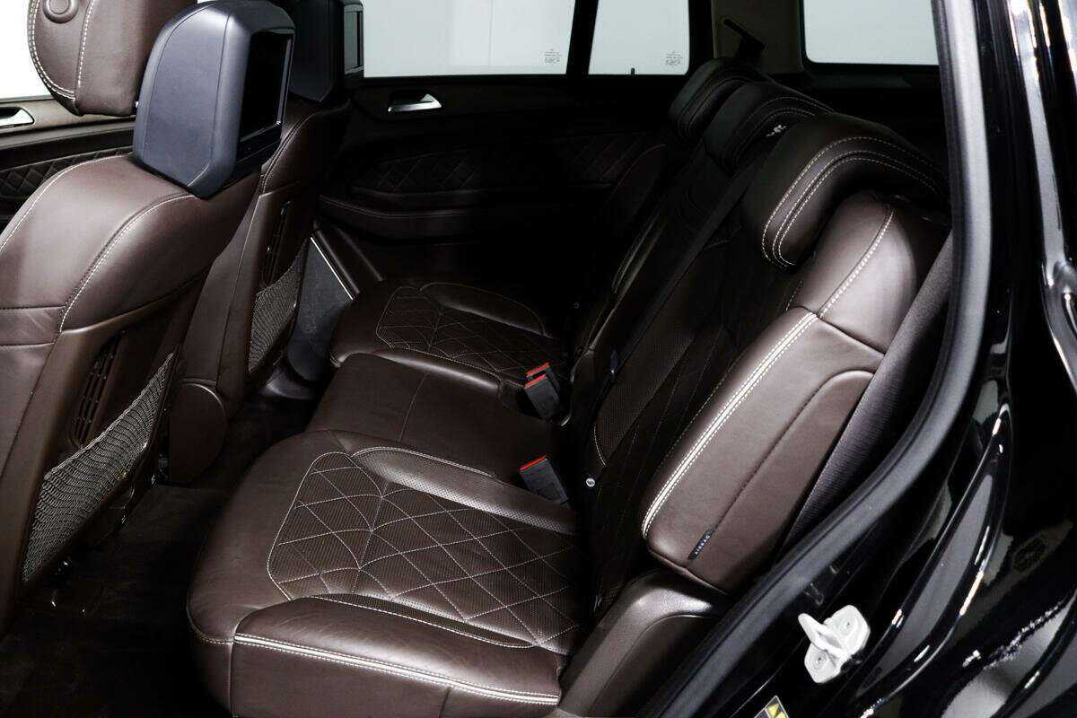 Купить Mercedes-Benz GLS с пробегом. Фото: #11