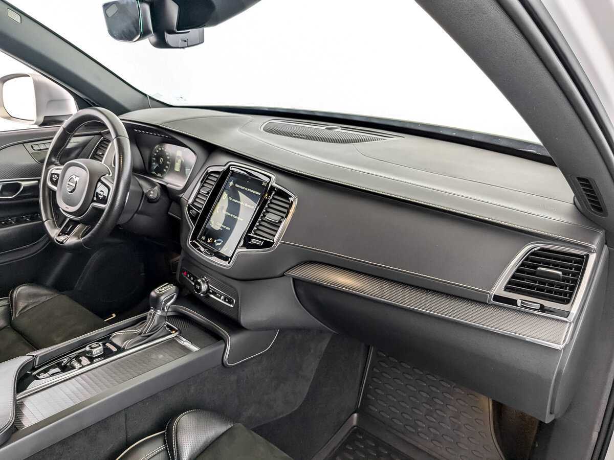 Купить Volvo XC90 с пробегом. Фото: #10