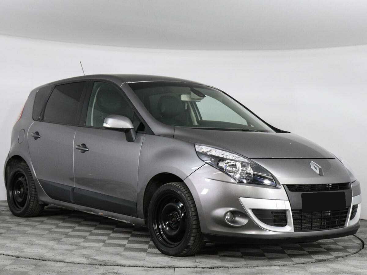 Купить Renault Scenic с пробегом. Фото: #1