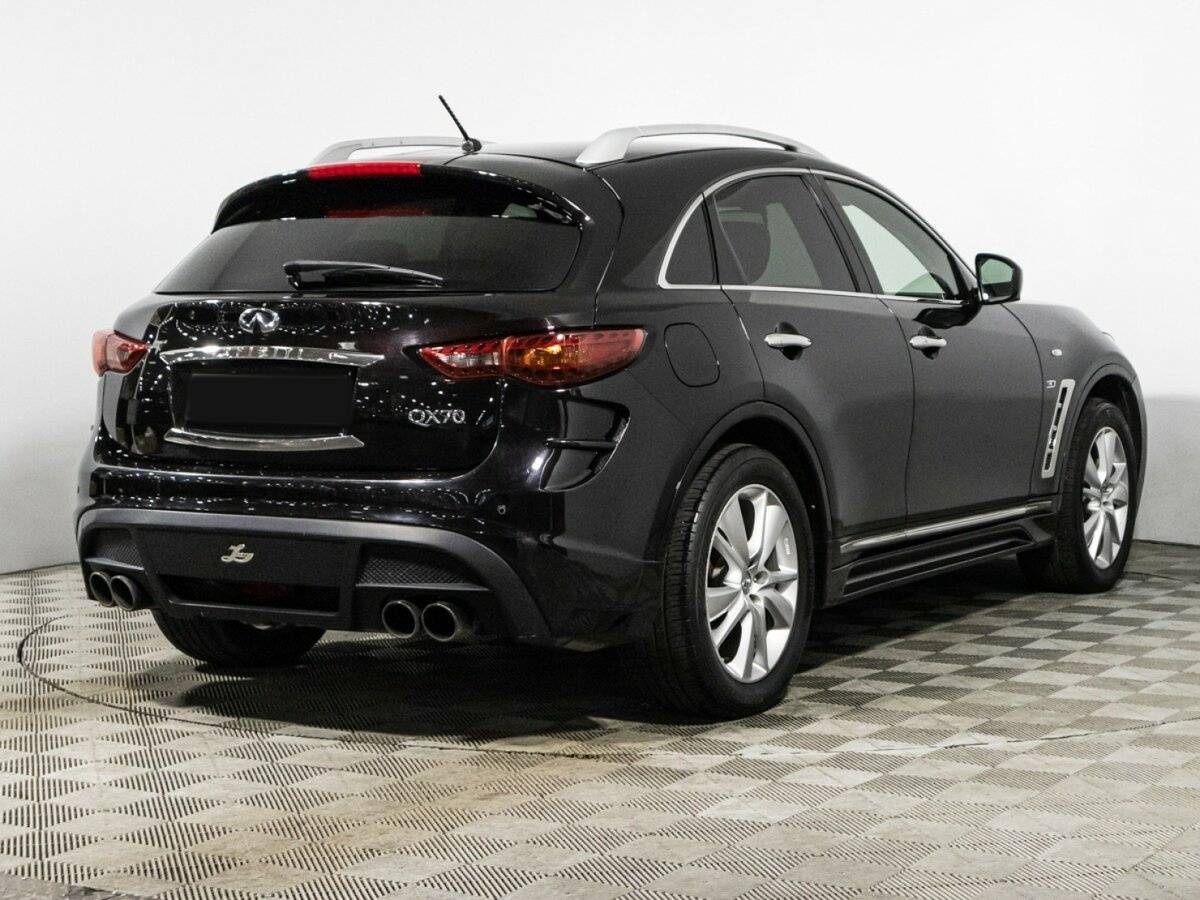 Купить Infiniti QX70 с пробегом. Фото: #4