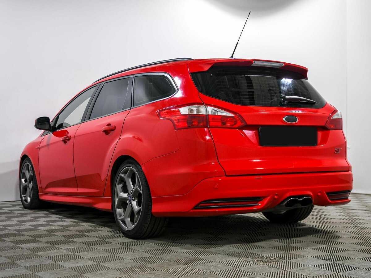 Купить Ford Focus ST с пробегом. Фото: #4