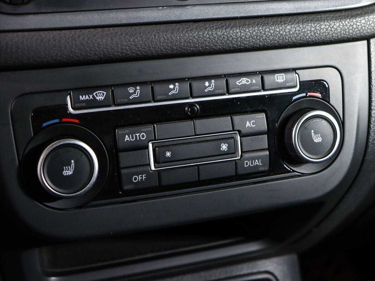Купить Volkswagen Tiguan с пробегом. Фото: #16
