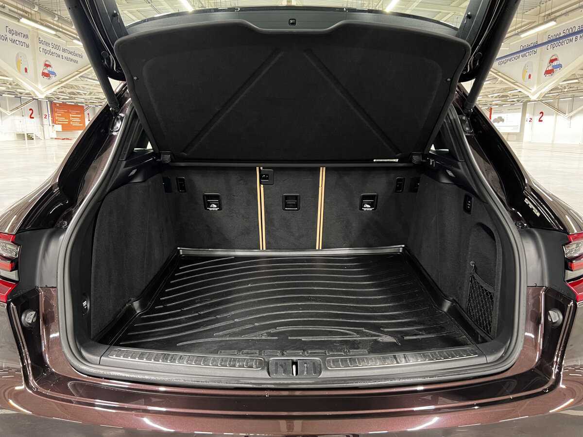 Купить Porsche Macan с пробегом. Фото: #9