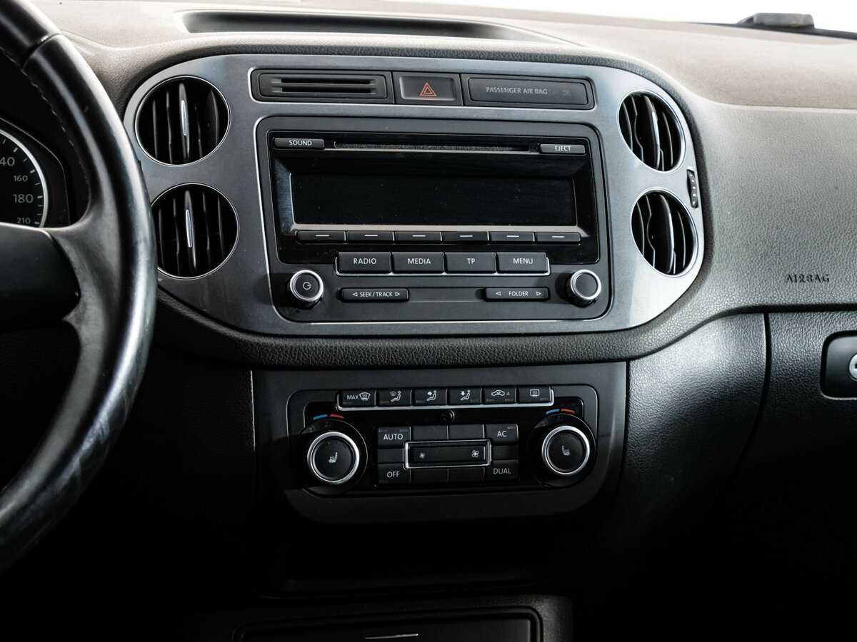 Купить Volkswagen Tiguan с пробегом. Фото: #11