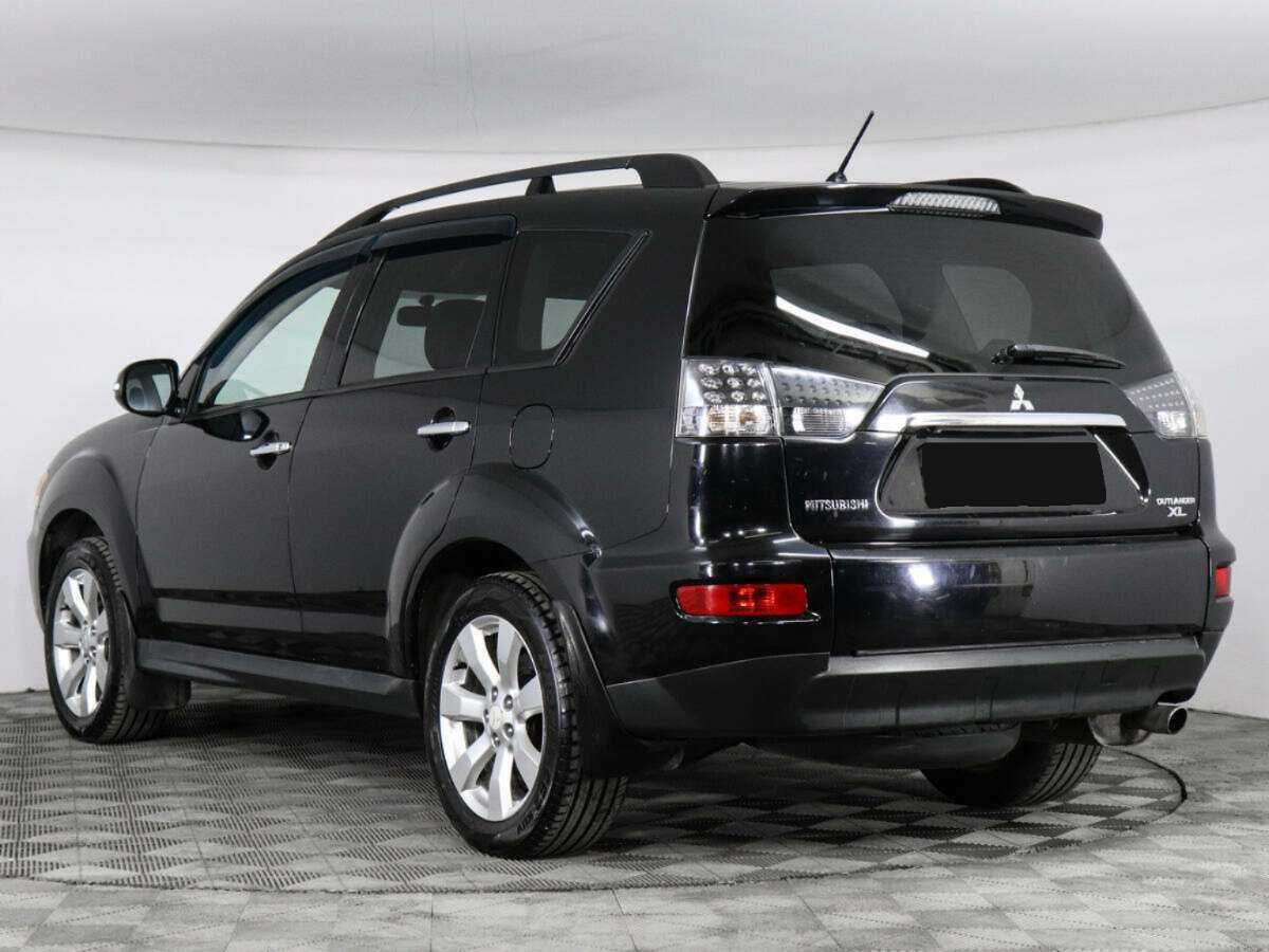 Купить Mitsubishi Outlander с пробегом. Фото: #4