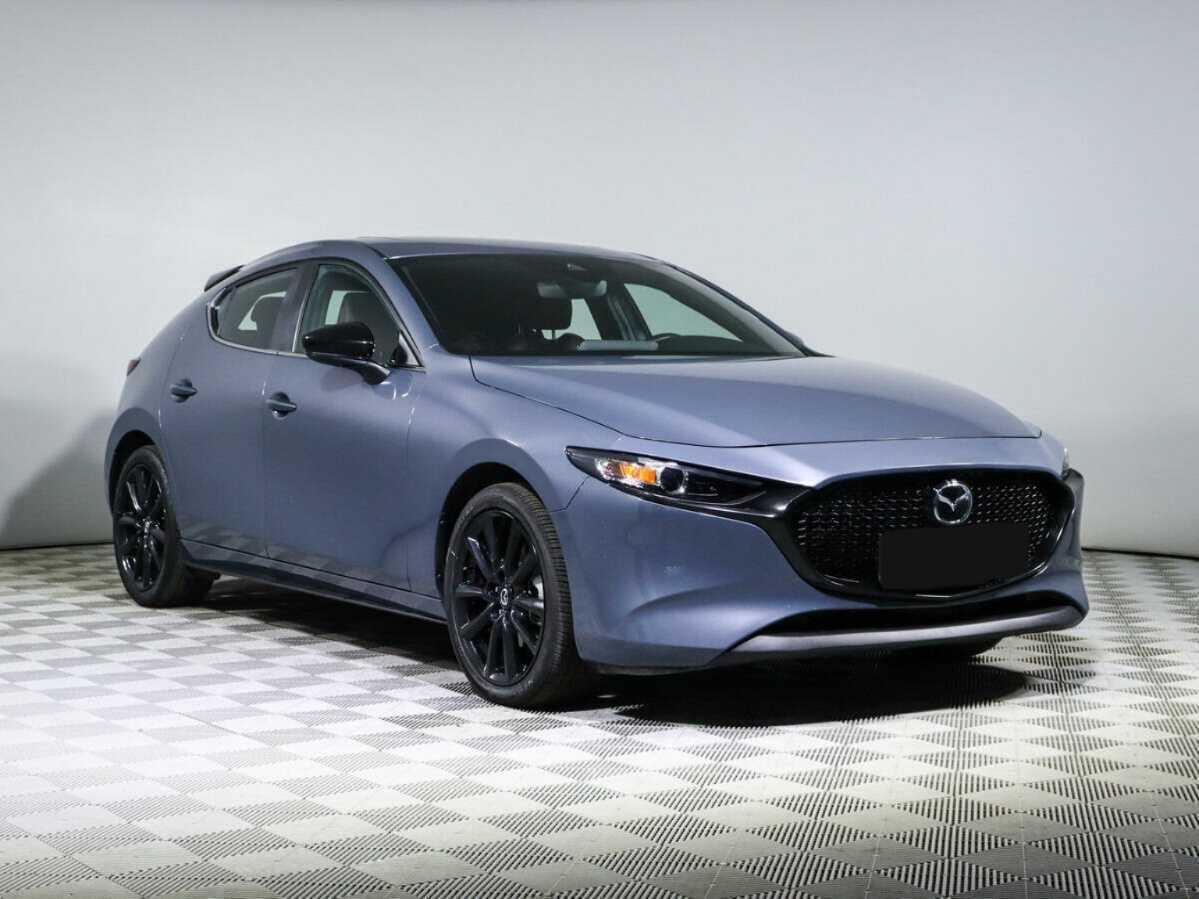 Купить Mazda 3 с пробегом. Фото: #2
