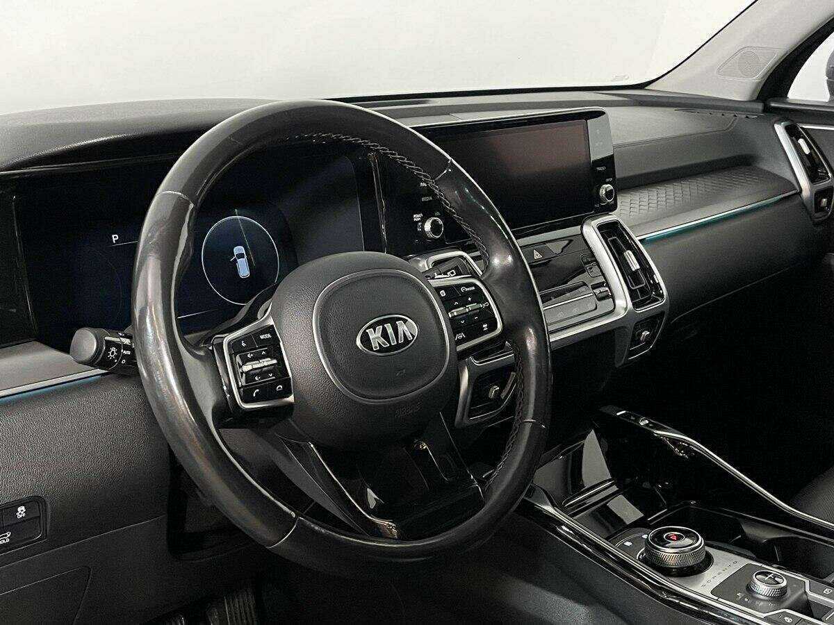 Купить Kia Sorento с пробегом. Фото: #15