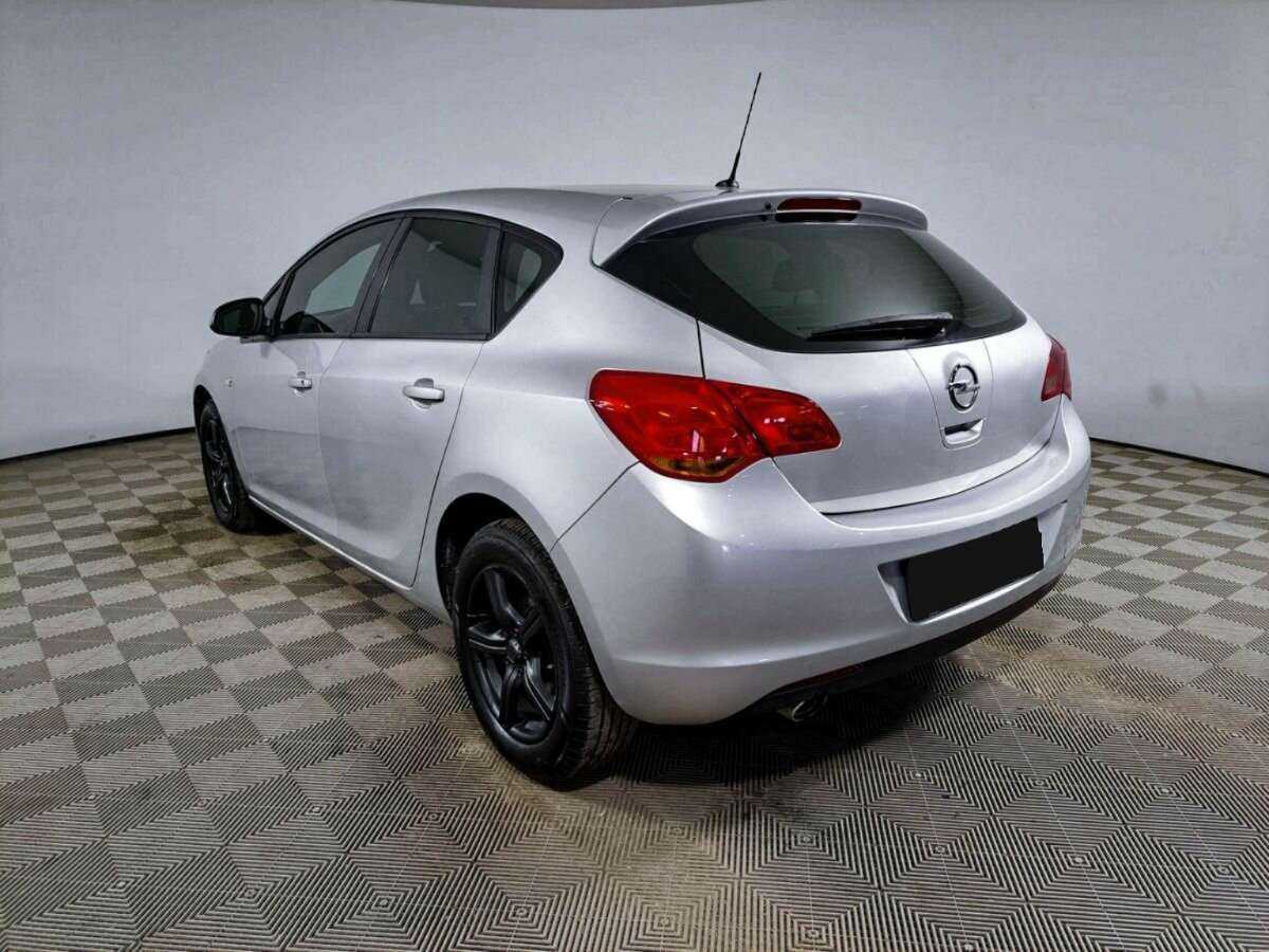 Купить Opel Astra с пробегом. Фото: #5