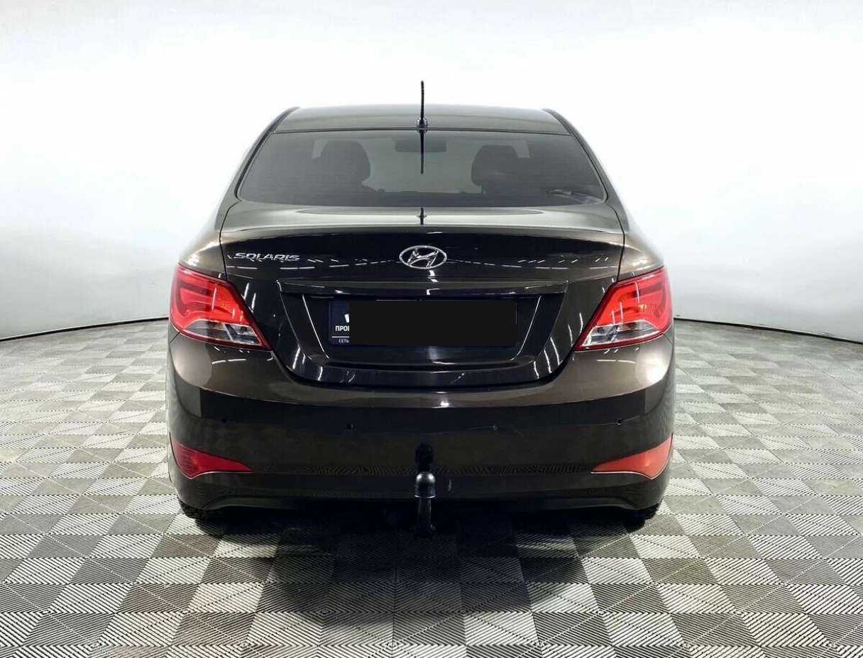 Купить Hyundai Solaris с пробегом. Фото: #5