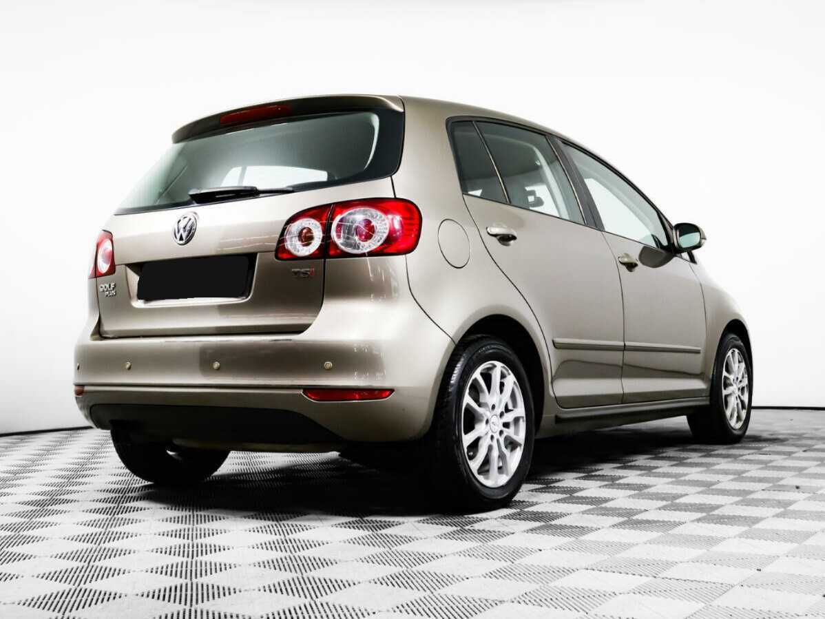 Купить Volkswagen Golf Plus с пробегом. Фото: #4