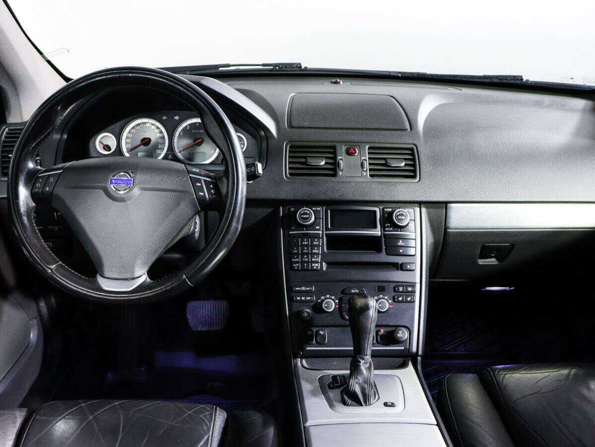 Купить Volvo XC90 с пробегом. Фото: #8
