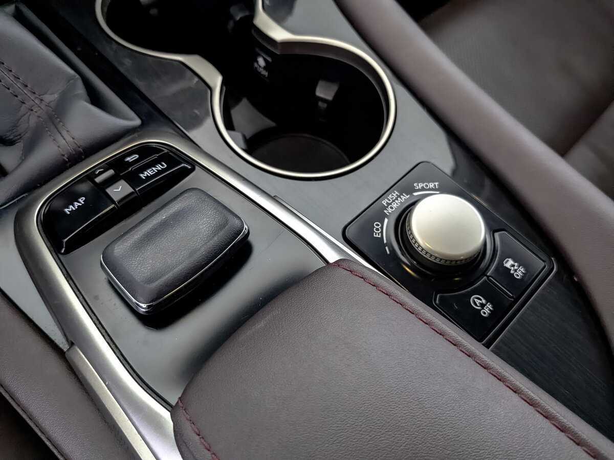 Купить Lexus RX с пробегом. Фото: #20