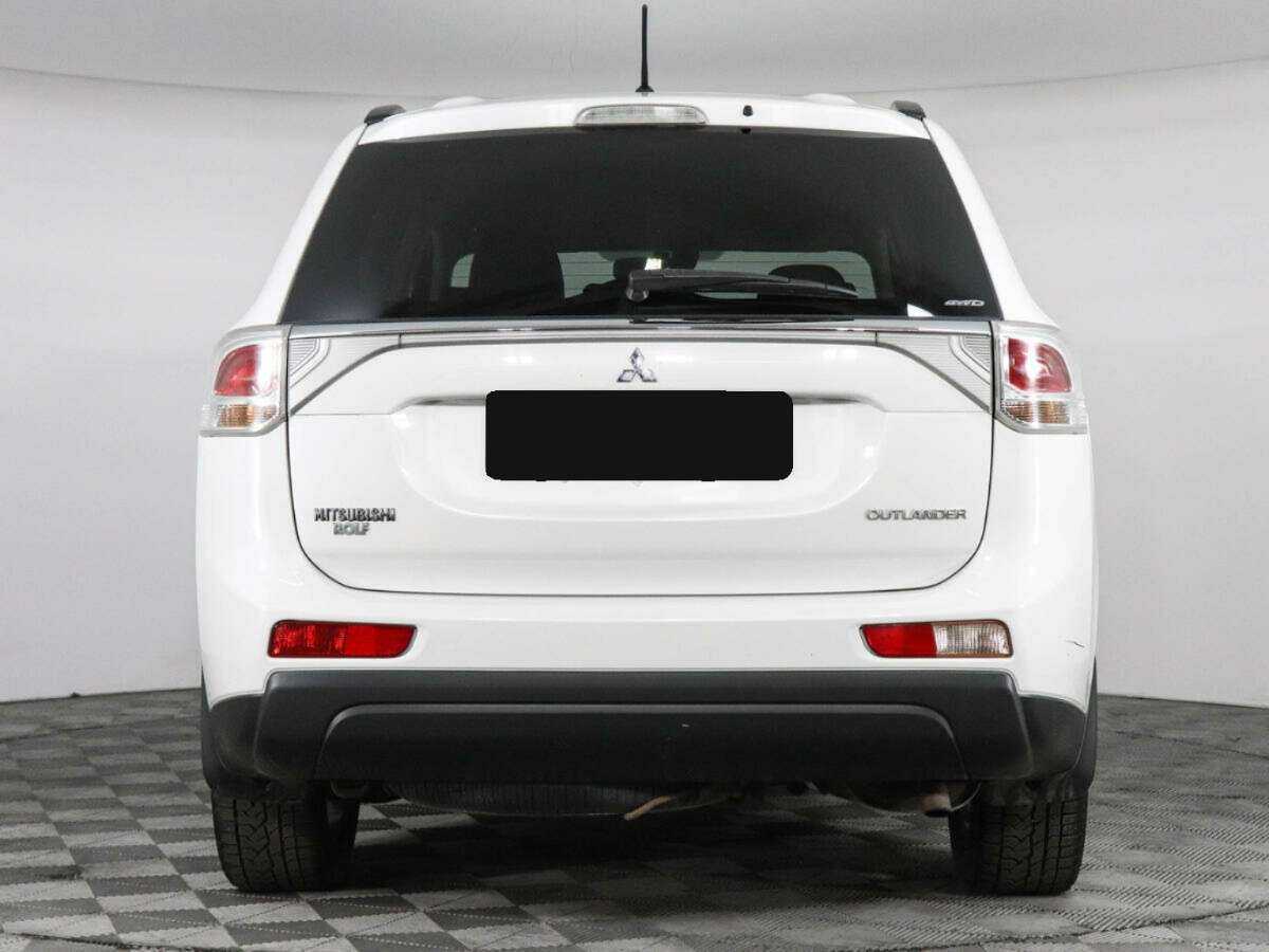 Купить Mitsubishi Outlander с пробегом. Фото: #5