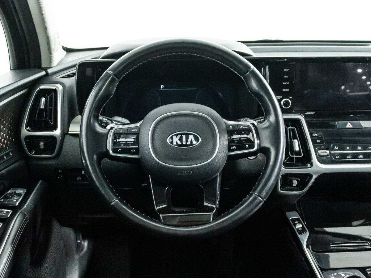Купить Kia Sorento с пробегом. Фото: #29