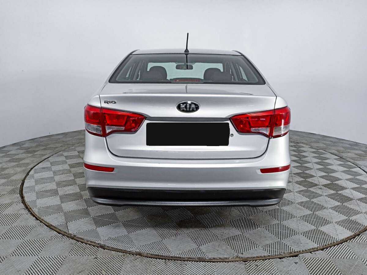 Купить Kia Rio с пробегом. Фото: #5