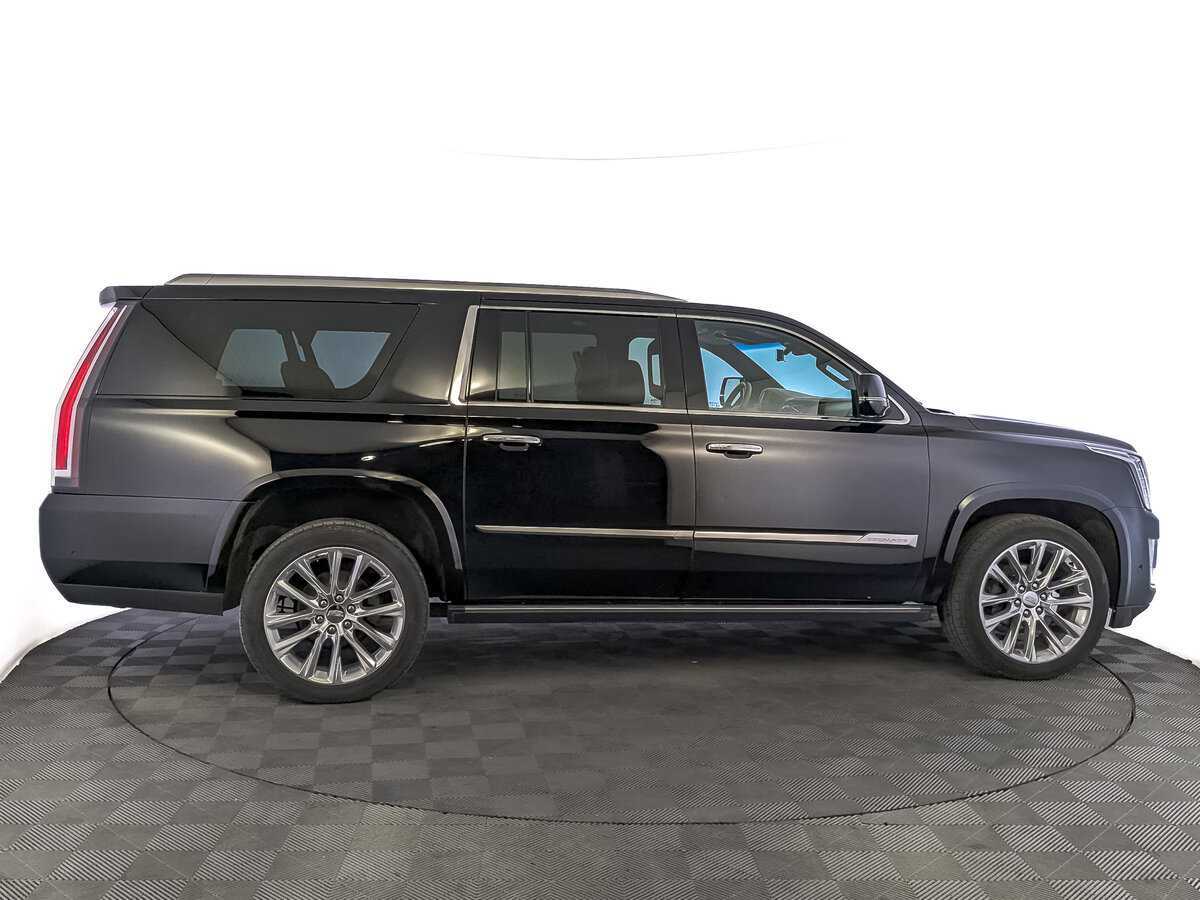 Купить Cadillac Escalade с пробегом. Фото: #3