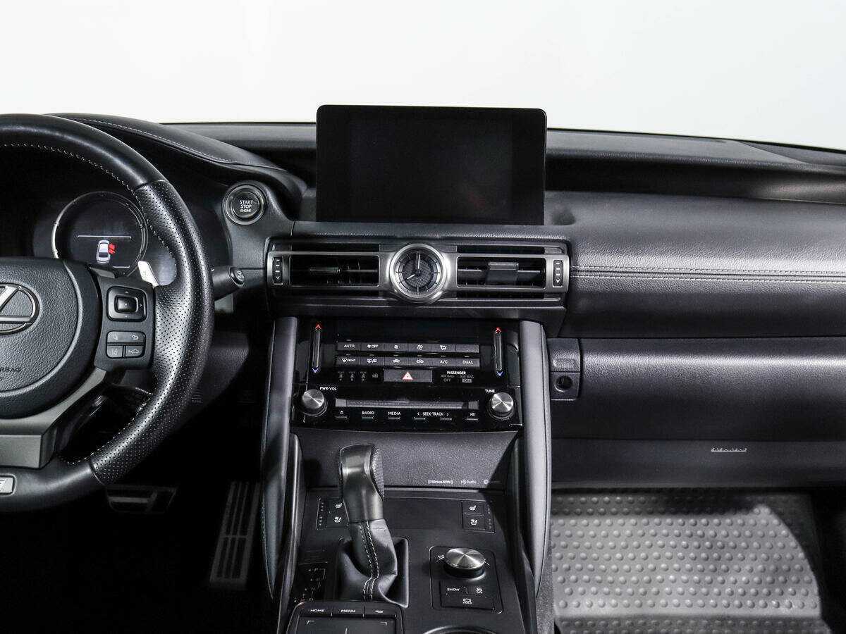 Купить Lexus IS с пробегом. Фото: #12