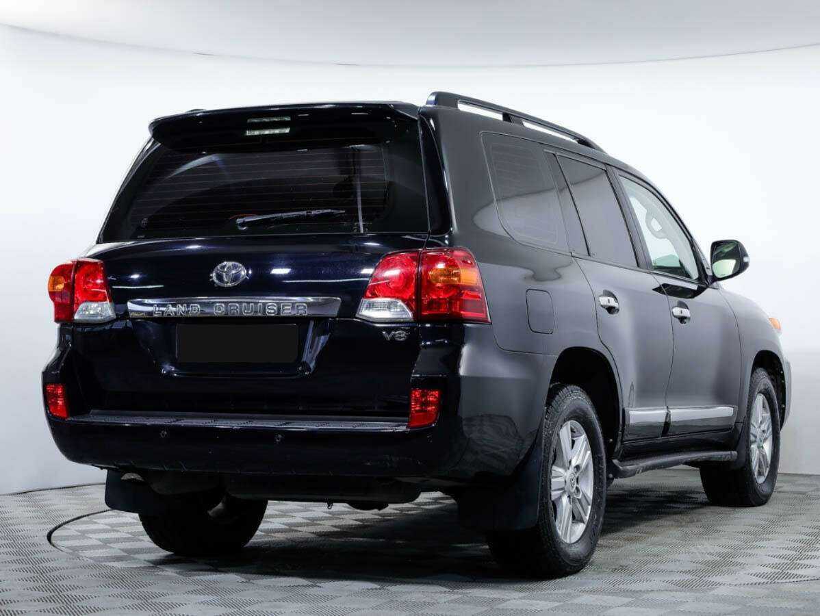 Купить Toyota Land Cruiser с пробегом. Фото: #3