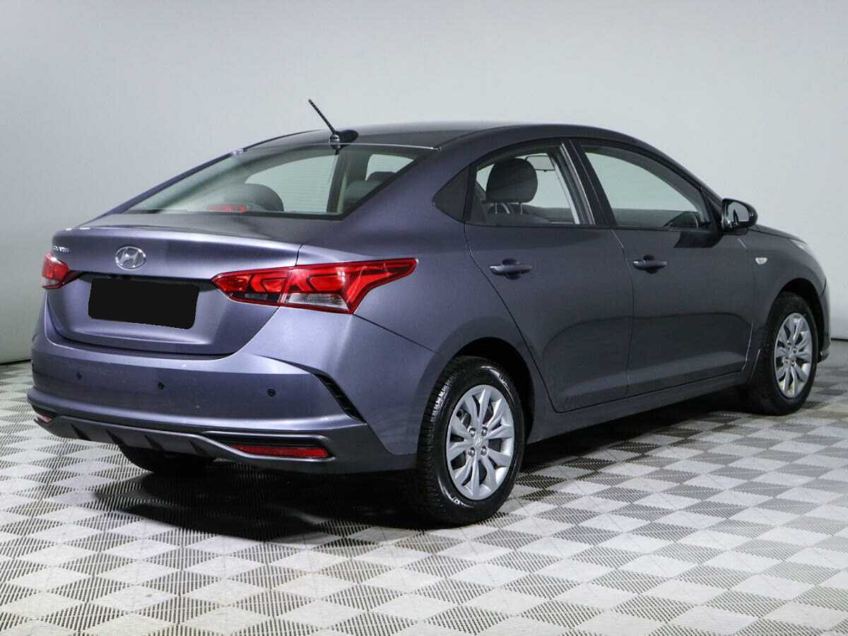 Купить Hyundai Solaris с пробегом. Фото: #3