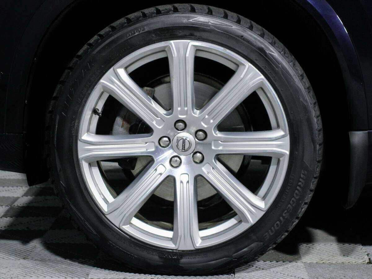 Купить Volvo XC90 с пробегом. Фото: #18