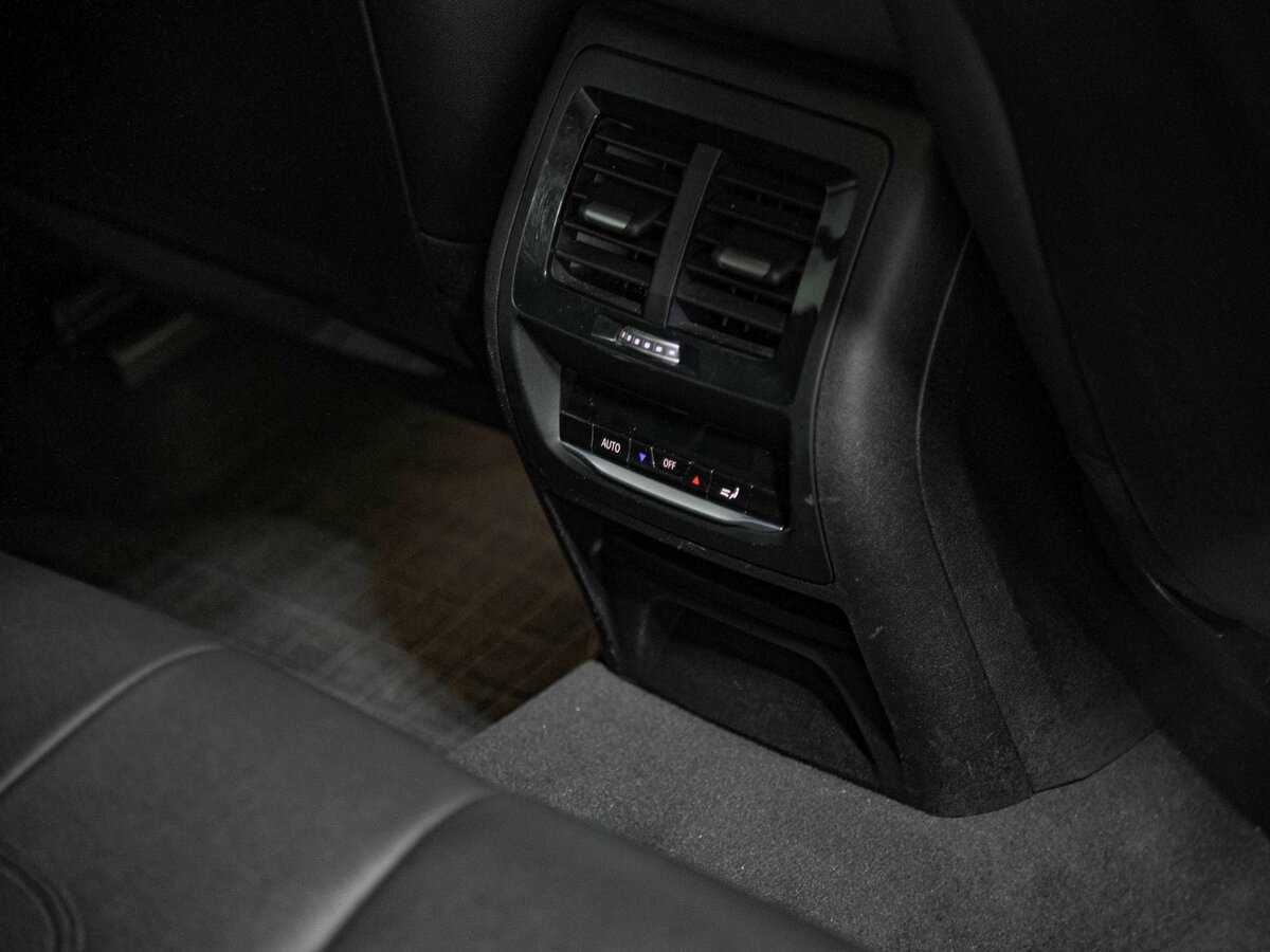 Купить BMW X3 с пробегом. Фото: #14