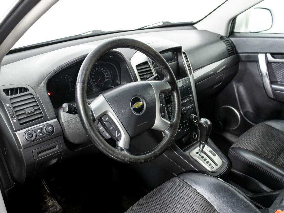 Купить Chevrolet Captiva с пробегом. Фото: #10