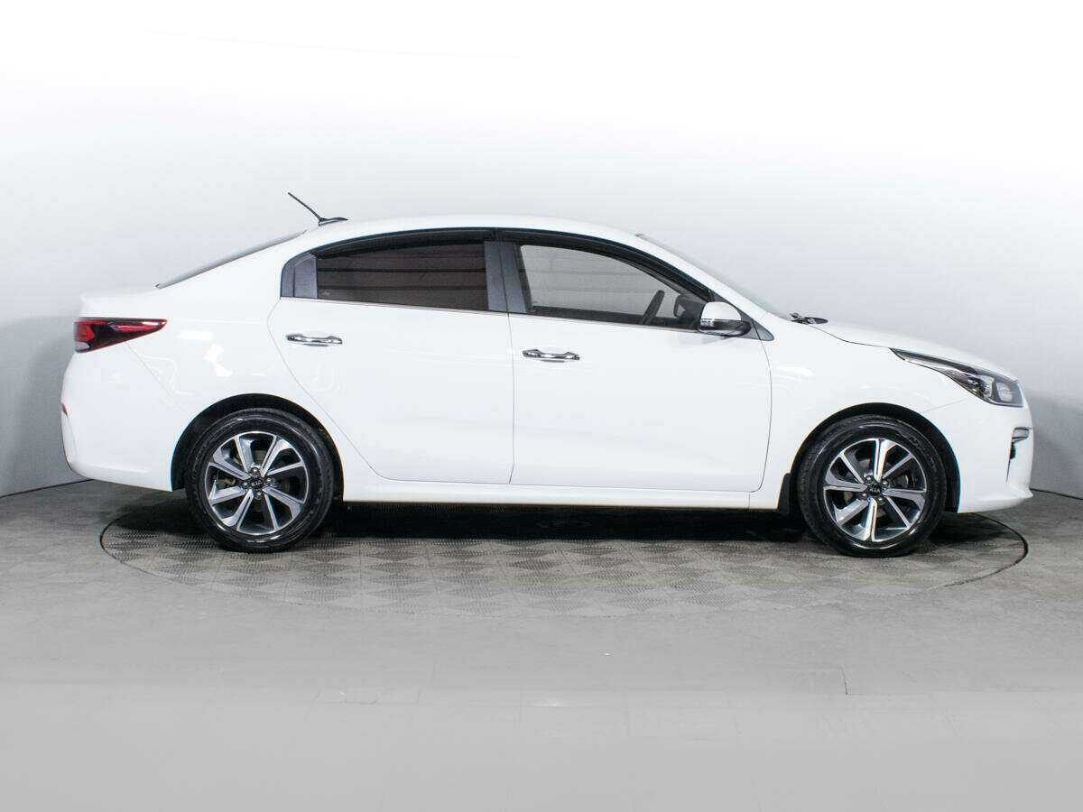 Купить Kia Rio с пробегом. Фото: #3